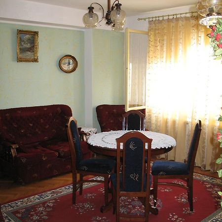 Garden Apartment เบลเกรด ภายนอก รูปภาพ